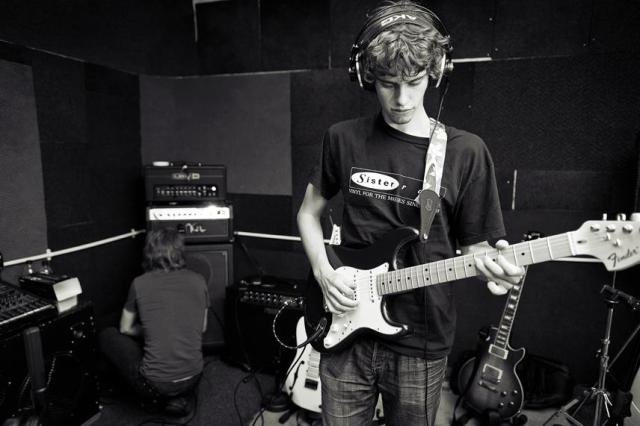 545657_10151043633506398_358021121_n